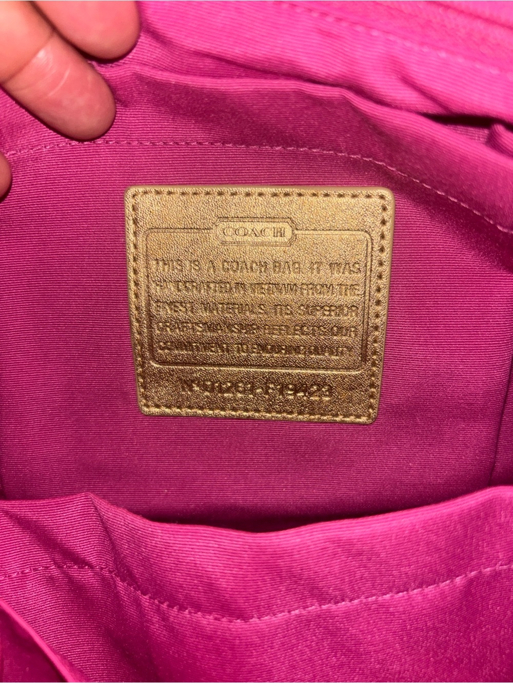 Coach Poppy -F19423 Multicolor Graphic Print Tote /Gold Accents/crossbody strap - Picture 13 of 17